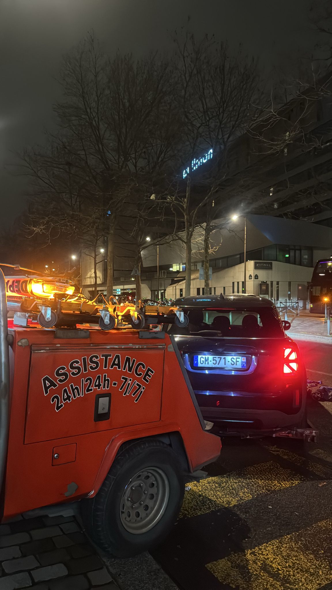 বাংলাদেশে অনলাইন জুয়ার আসক্তি ও সরকারের নিয়ন্ত্রণ